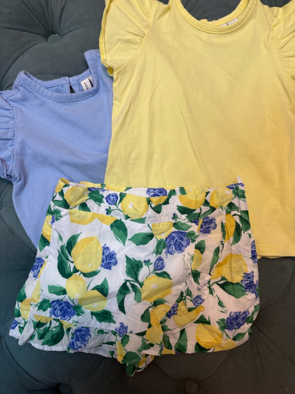 Janie and Jack Girls' Lemon Print skirt and coordinating tops